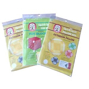 Quilt Kit‎ Lot of 3 Quick Quilt Make it in Minutes Toy Kit & Two Octagon Pillows